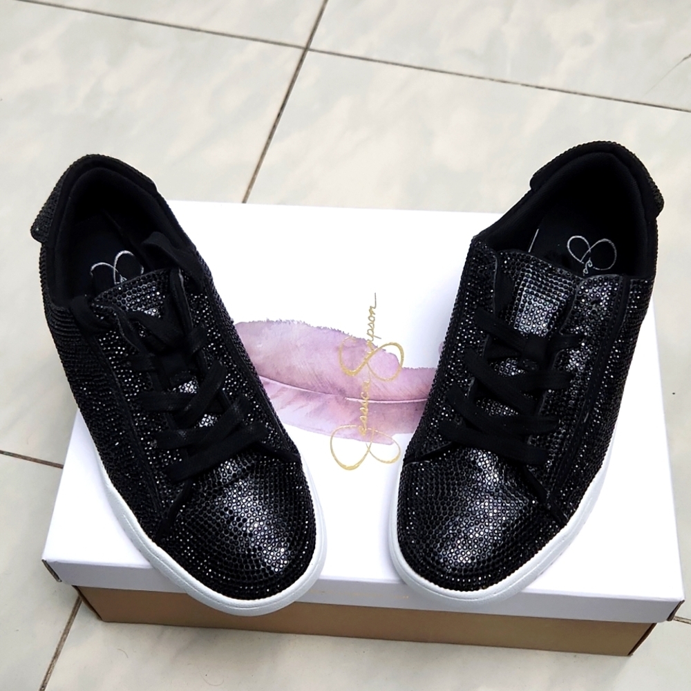NWT! Jessica Simpson Womens Silesta Rhinestone Low-Top Causal Fashion Shoes